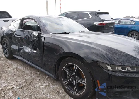 2024 Ford Mustang Ecoboost Premium Fastback z USA, uszkodzony, nr VIN 1FA6P8TH7R5124410